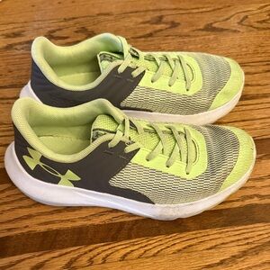 Under Armour Kids Sneakers - Lime and Charcoal
